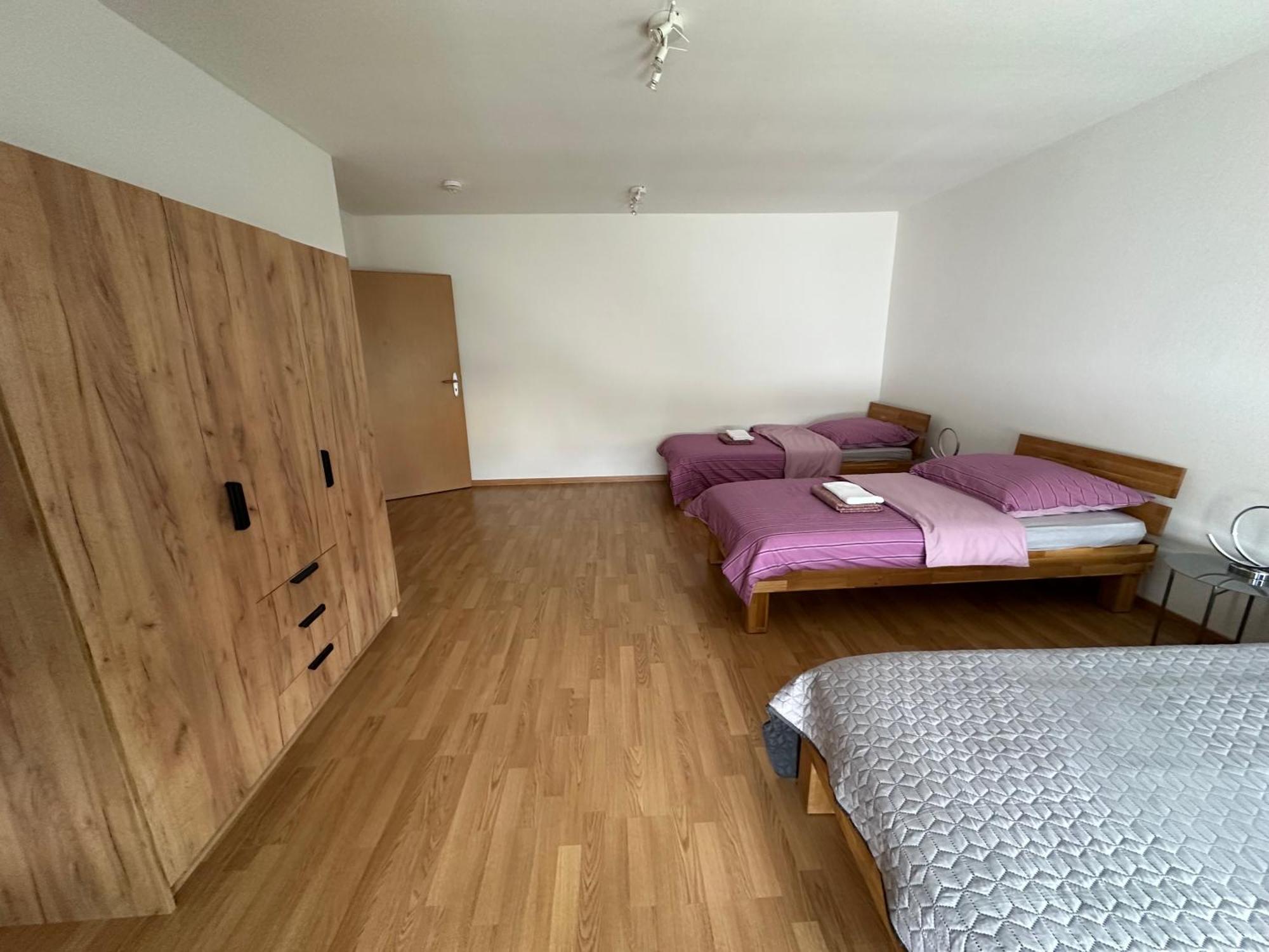 Grosses Apartment Im Dg Lipcse Kültér fotó